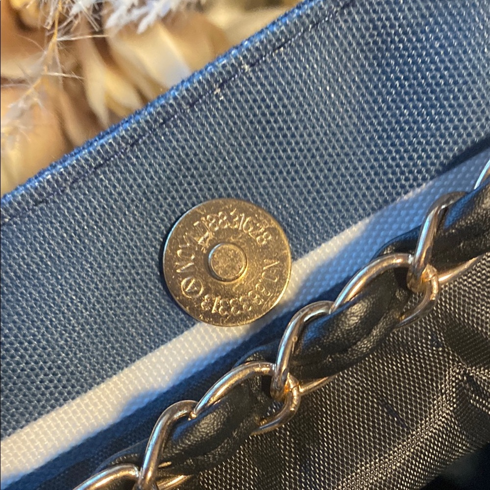 Luxury Navy and Gold Women's Tote Bag - Picture 3 of 7